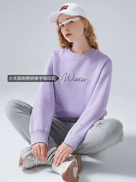 初语女装2021秋冬季紫色字母T恤
