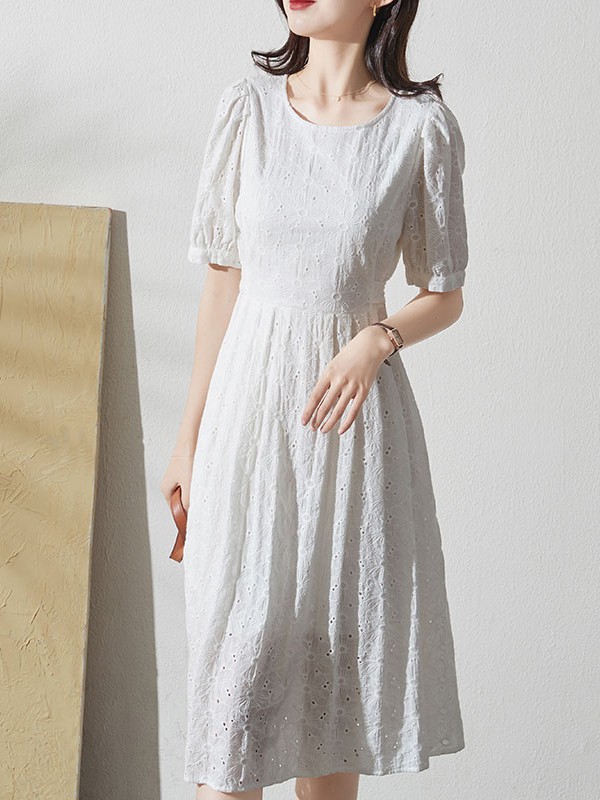 索菲丝尔女装2021春夏季白色纯色连衣裙