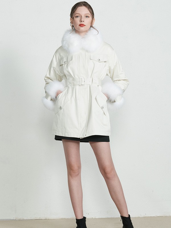 摩卡女装2021秋冬季白色带毛领派克服