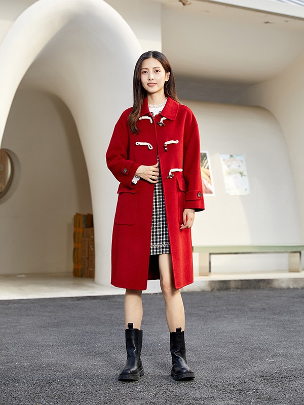 茵格丽品牌女装2022年秋季新款短款针织红色外套
