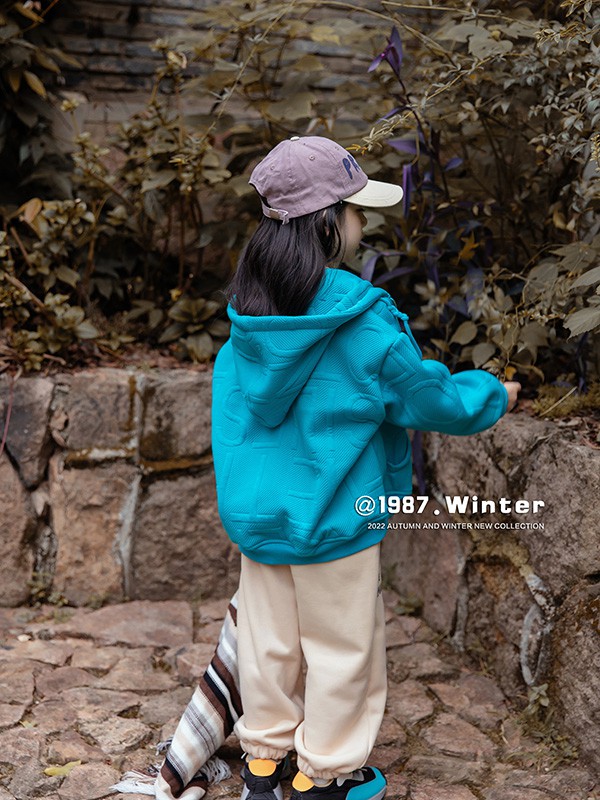 1987°童装2022秋冬季蓝色卫衣