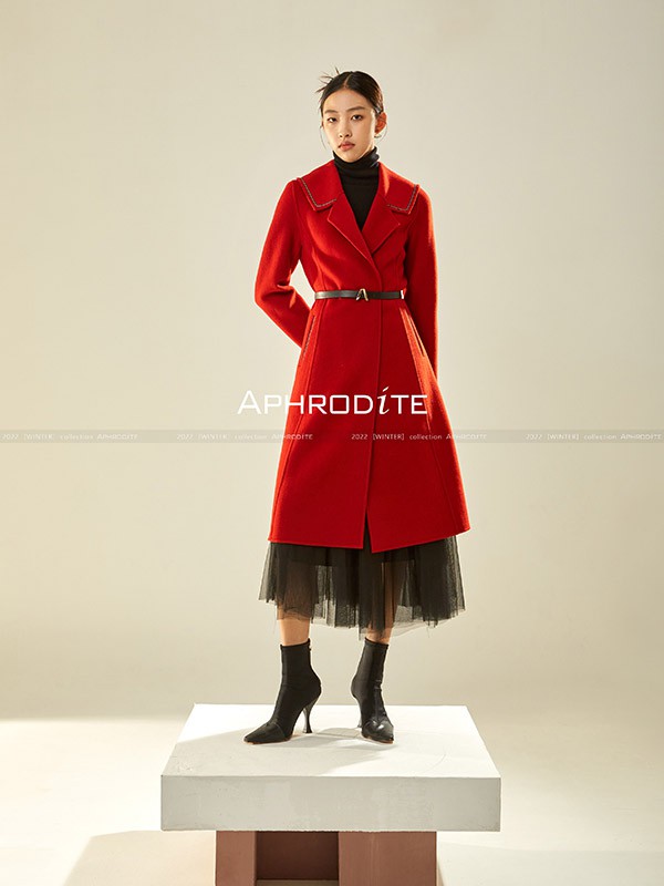 雅芙女装2022秋冬季红色大衣