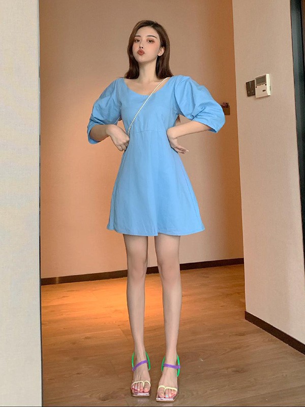 蔻贝卡女装2023春夏季蓝色连衣裙