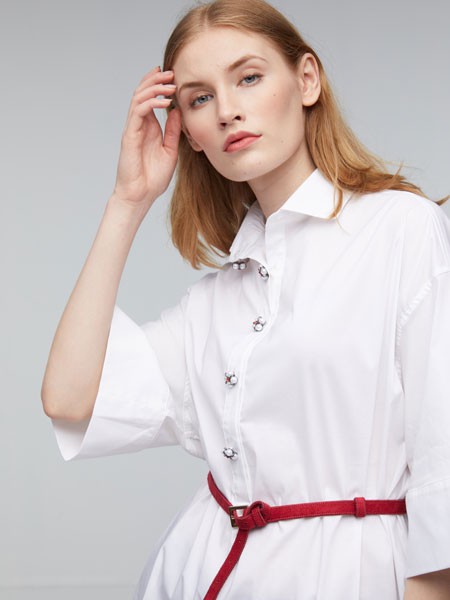 玛革诺施女装2023春夏季白色衬衫