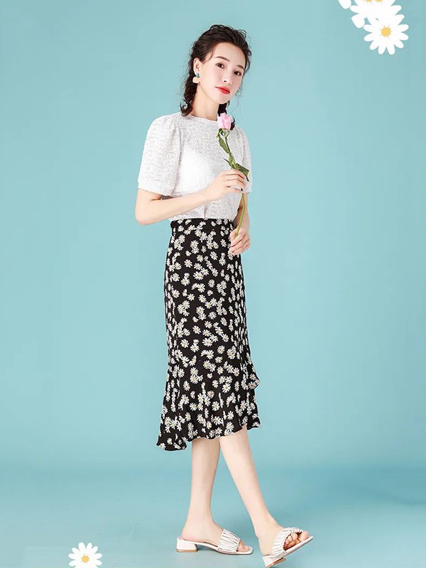 韩依瑞女装2023春夏季黑色半身裙