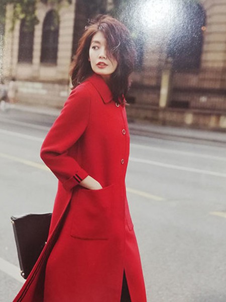 子恒国际女装2022秋冬季红色大衣