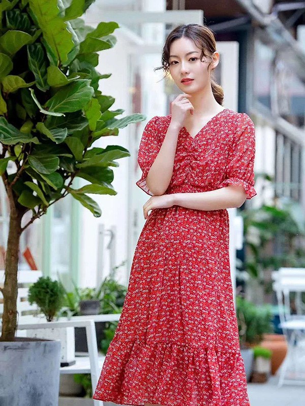ISSUE亦抒女装2023春夏季红色连衣裙