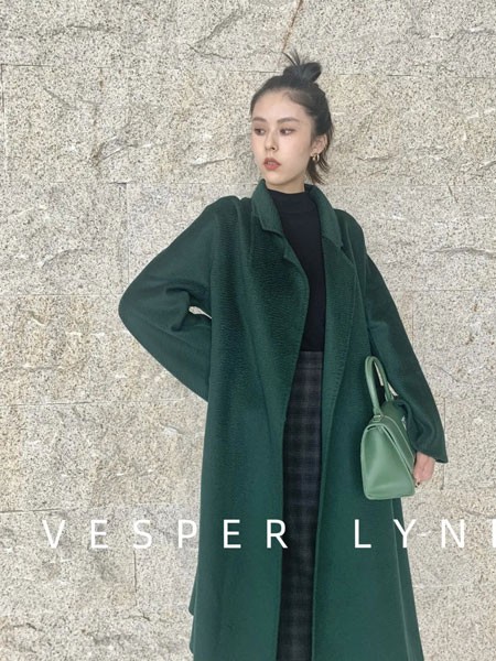 VesperLynd女装2022秋冬季墨绿色大衣
