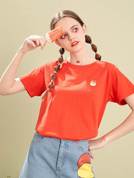 UNIFEE女装2023春夏季橙色T恤