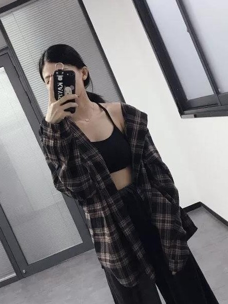 SandroTonali女装2022秋冬季黑色衬衫