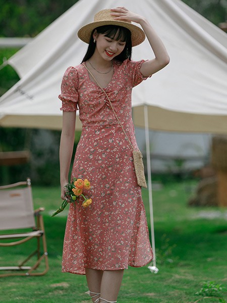EGGKA2023春夏季粉色连衣裙