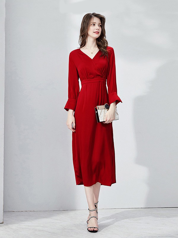维多拉斯女装2023春夏季红色连衣裙