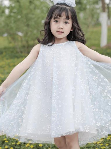 Minitries2022春夏季白色纱网连衣裙