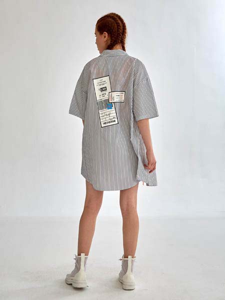 SY+女装2022春夏季灰色衬衫
