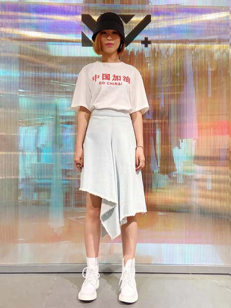 SY+女装2022春夏季白色T恤