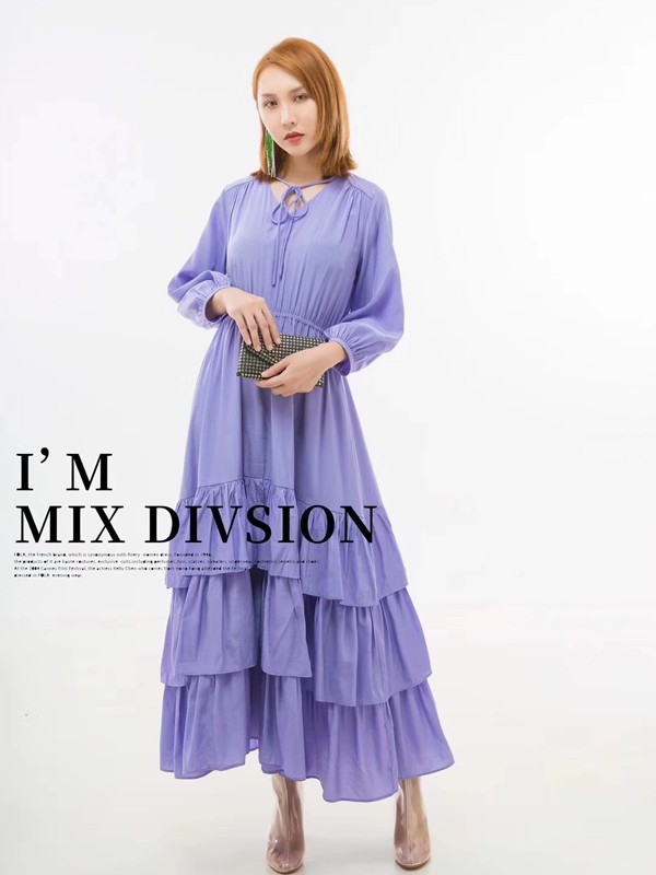 弗拉女装2022春夏季紫色连衣裙