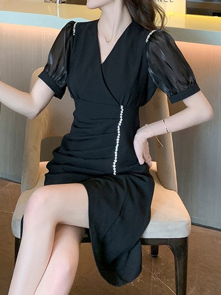 佐思琳女装2022春夏季黑色连衣裙