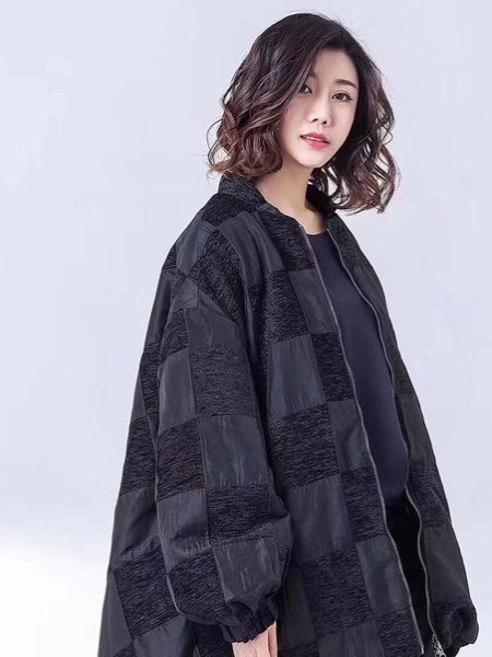 紫布语女装2022秋冬季黑色大衣