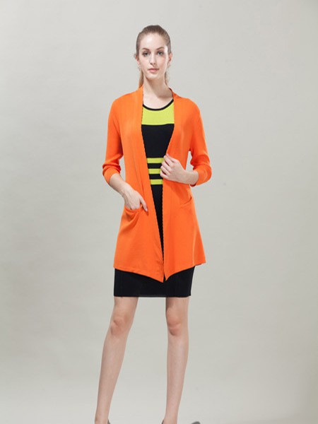 优雅时光女装2022春夏季橙色外套