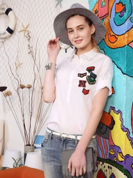 玛斯荻娃2022春夏季白色衬衫