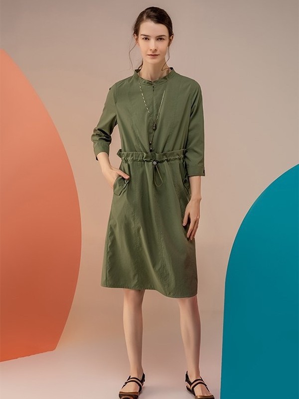 柯罗芭/KLOVA女装2022春夏季军绿色连衣裙