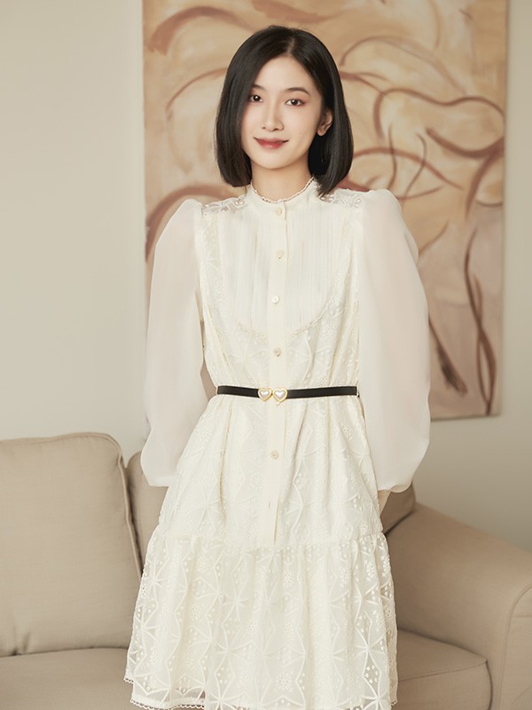 卡蔓2023秋冬季白色衬衫裙