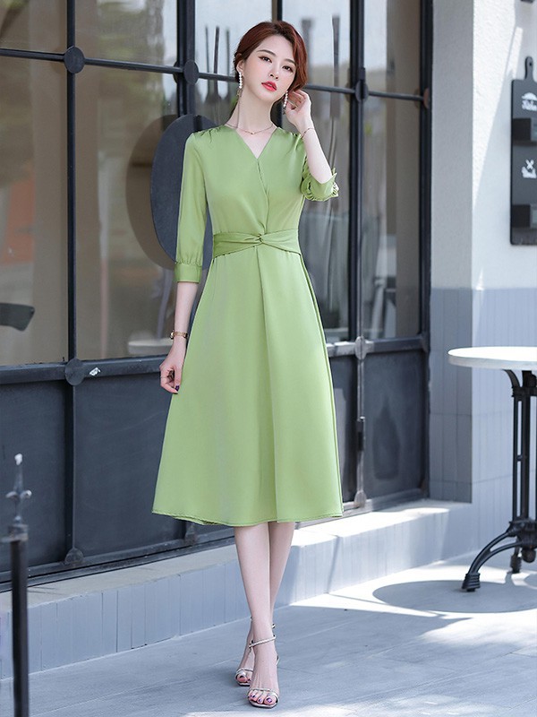 蒂可伊女装2023春夏季绿色连衣裙