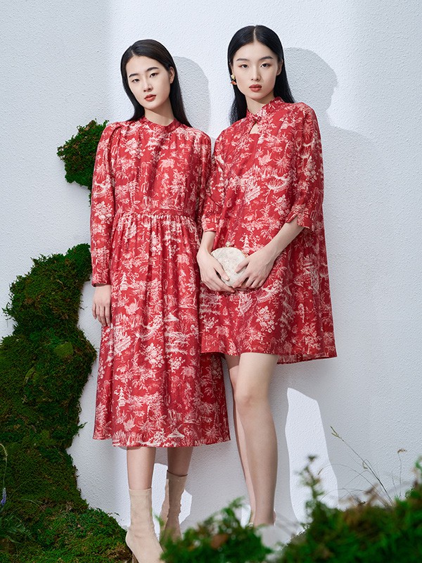 迪凯2023春夏季红色连衣裙