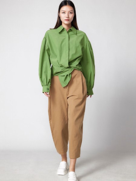 米可秋赋女装2023春夏季绿色衬衫