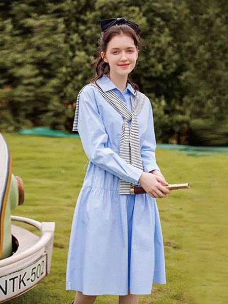 麦媗女装2023春夏季蓝色衬衫裙