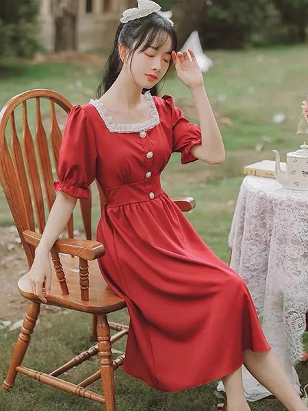 麦媗2023春夏季红色连衣裙