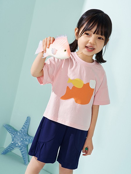 红蜻蜓2023春夏季粉色T恤