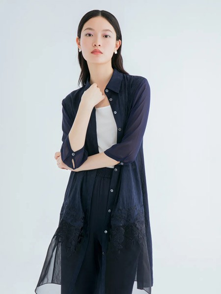 安瑞井2023春夏季黑色衬衫裙