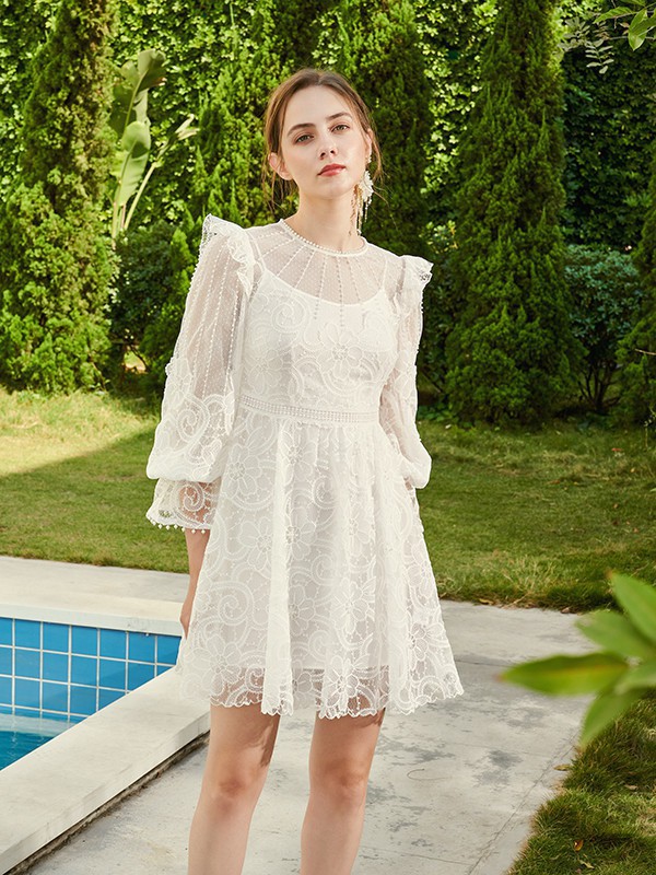 贝洛安女装2023春夏季白色连衣裙