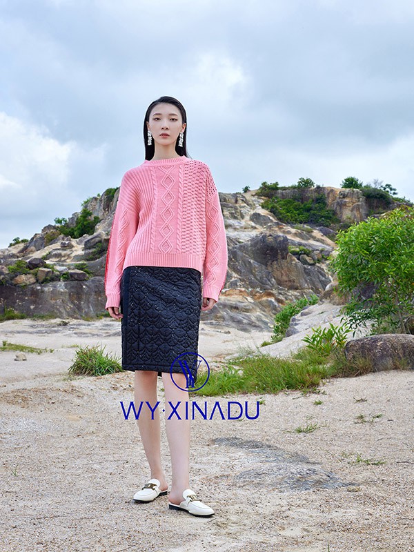 WY.XINADU女装2023秋冬季粉色毛衣