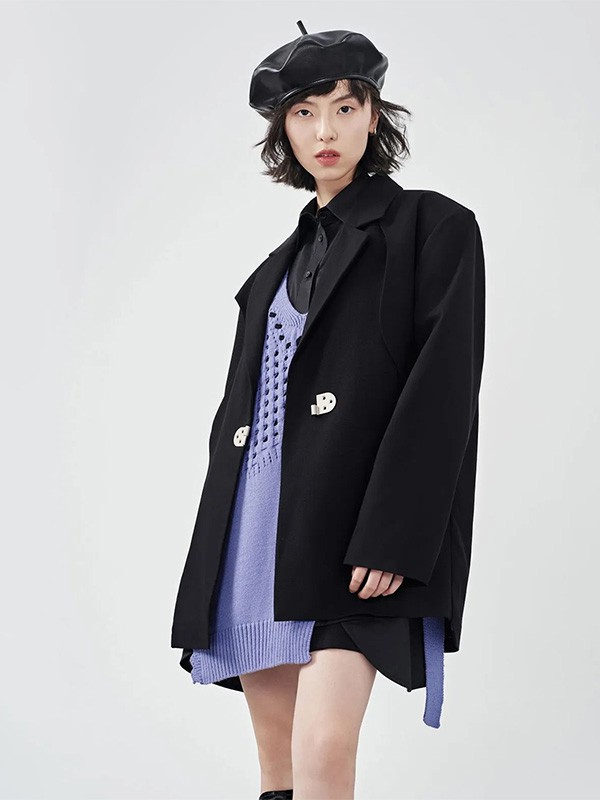 点击查看下一张以文女装图片