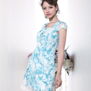 菲纹国际折扣女装   2010年夏装全面上市了