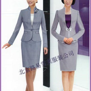 |秋季职业装|女性职业装|职业装定做|北京路易雪莱服装公司|