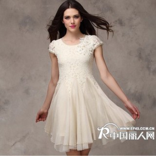 欧尚乐品时尚优雅的雪纺修身蕾丝裙