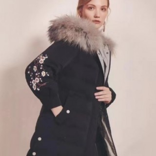 芝麻e柜女装品牌“轻奢、轻潮、轻优”,独具一格的服装风格