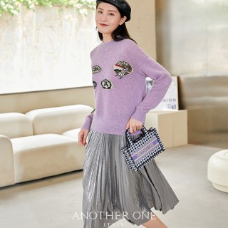 秋冬季节服装配色 紫色服装配什么颜色更好看