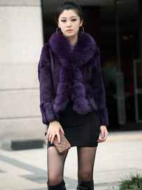 紫色女装搭配-毛草大衣
