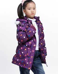 俏丽紫色童装搭配之冬季款式