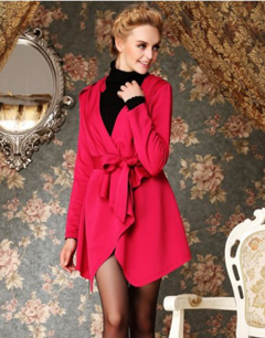 冬季女装外套颜色分类：玫红色外套