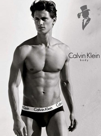Calvin Klein（卡尔文）